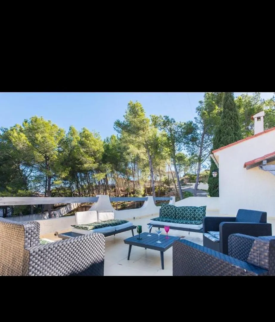 Villa Martigues 0*,  Frankrig