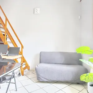  Appartement Joli 30m2 + Mezzanine Au Coeur De